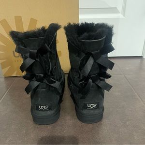 UGG Bailey Bow Black Boots size 8 with original box